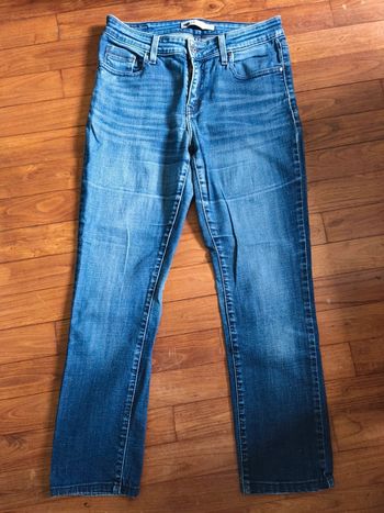 Levi's W28 L32 femme taille 38