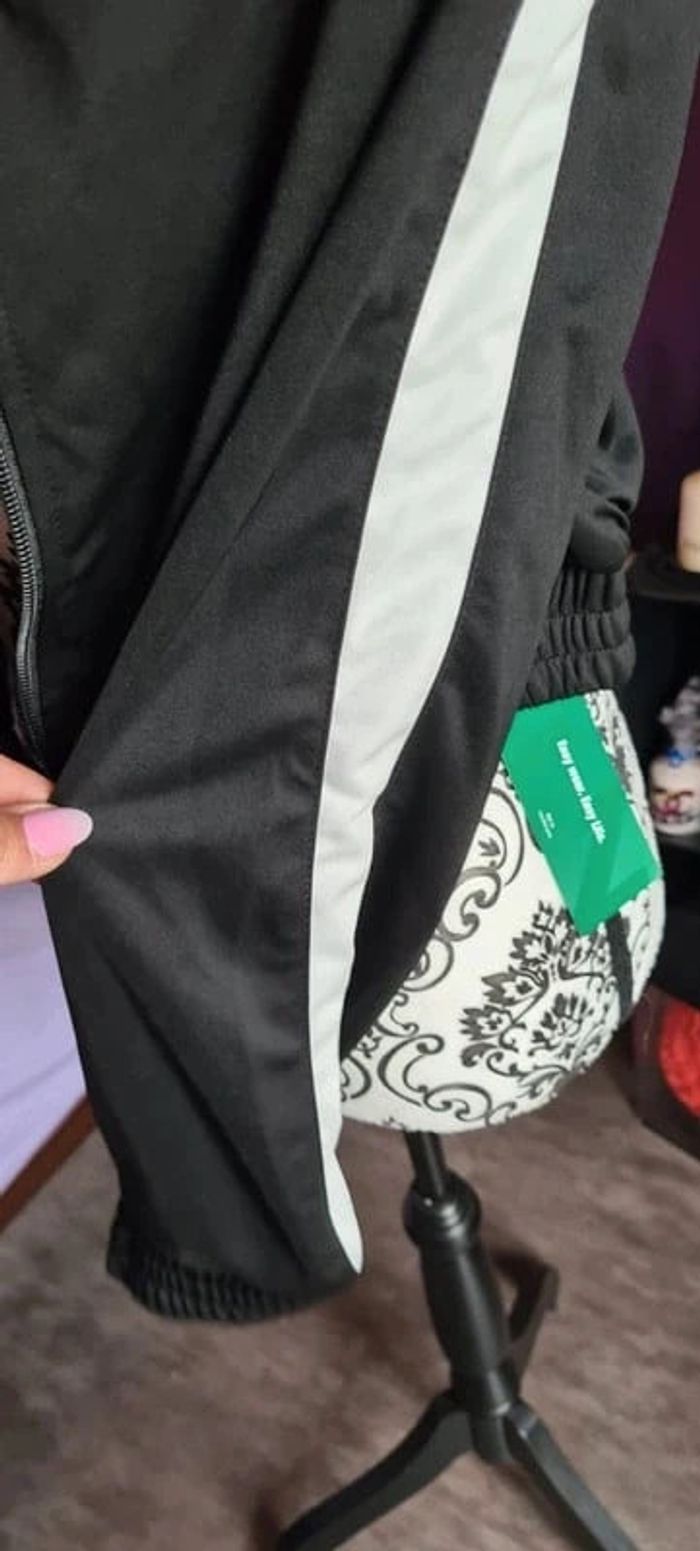Veste sport courte - photo numéro 4