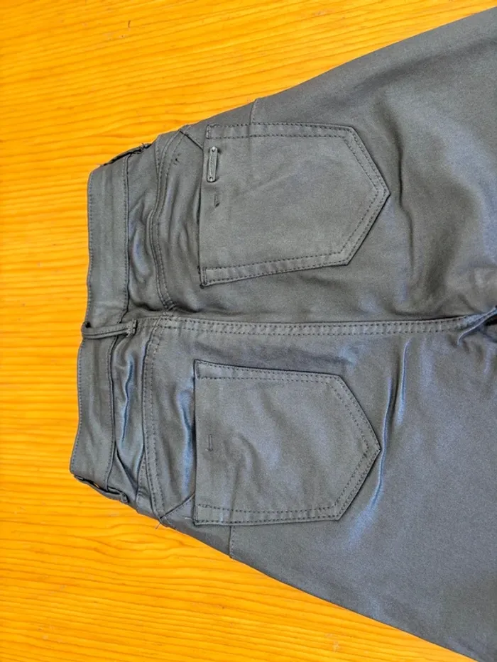 Pantalon enduit argenté pailleté Toxik - photo numéro 5