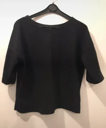 Haut mixte News look noir demie manche noire taille 10