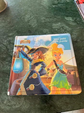 Livre puzzle Disney