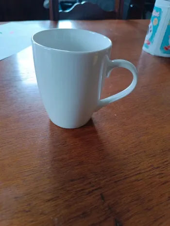 Mug blanc cassé
