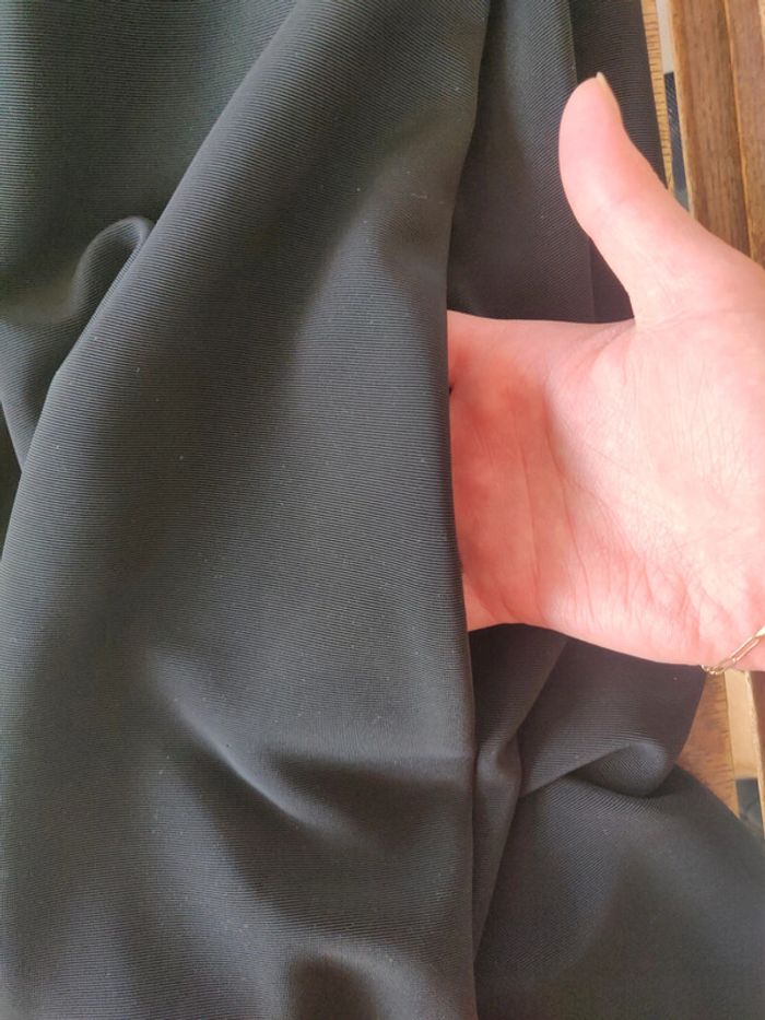 Robe col un peu long et drapé COS noire neuve sans étiquette - photo numéro 8