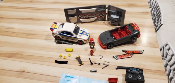 Lot 2 voitures tuning  incomplet 4365 et 4366 playmobil - photo numéro 3
