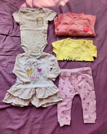 Lot vêtements taille 3 mois