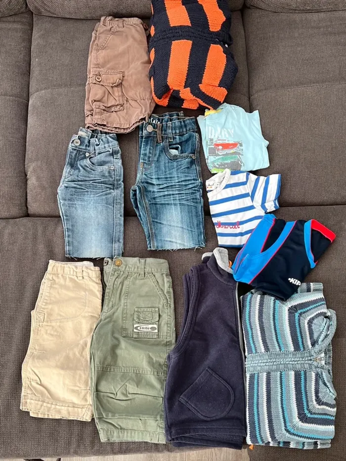 Lot de vêtements garçon 4 ans