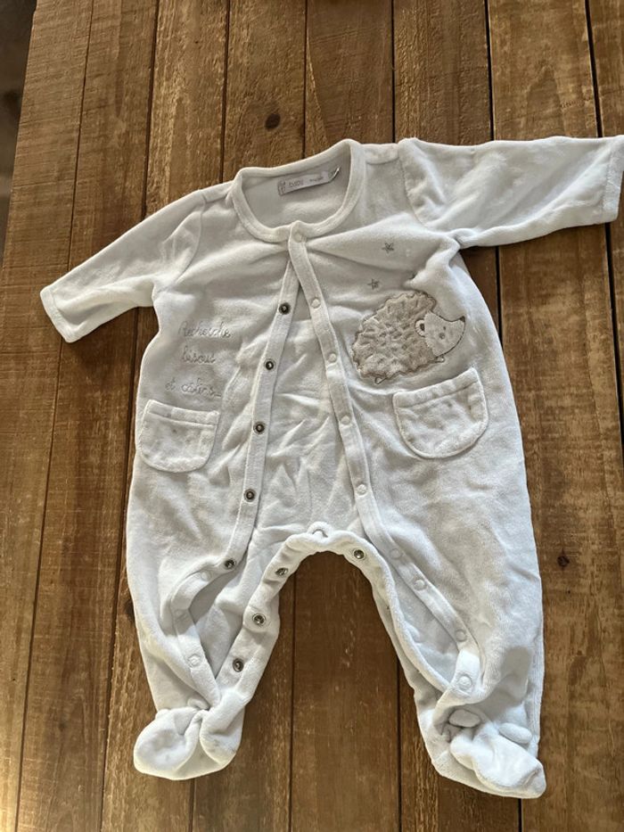 Lot de pyjamas - photo numéro 9