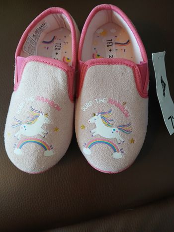 chaussons fille licorne 29