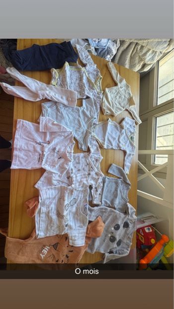 Lot vêtements 