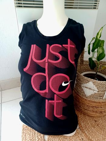 Débardeur Nike très bon état