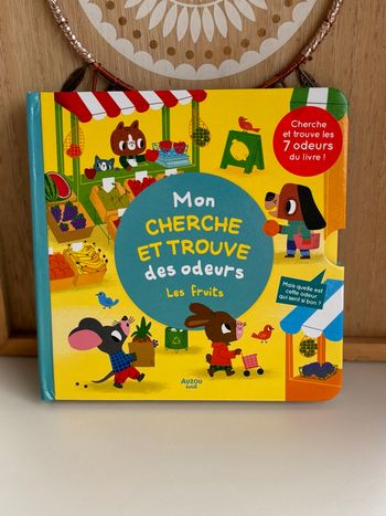 Livre mon cherche et trouve les odeur les fruits 