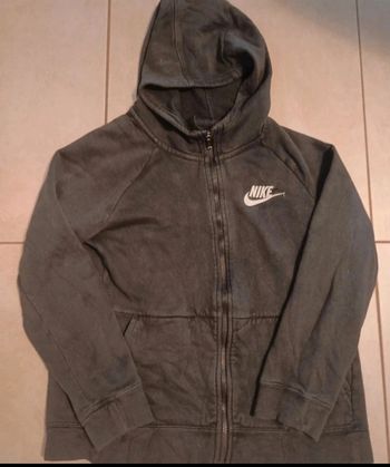 Sweat Nike taille XL enfant environ 13/14 ans