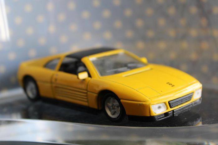 Maisto Ferrari 348 TS - photo numéro 7