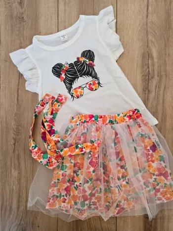 Ensemble tee shirt et jupe tulle 6 ans