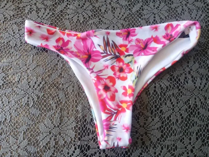 Culotte de maillot de bain neuve - photo numéro 3