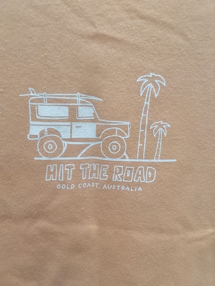 Vends t-shirt garçon été orange - photo numéro 2