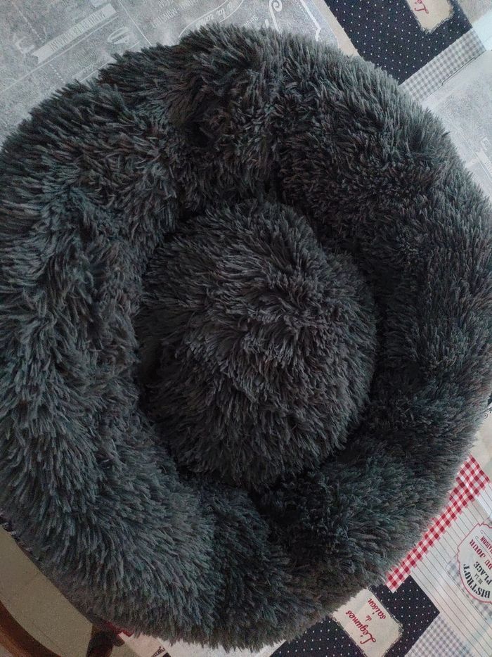Coussin gris pour chien ou chat - photo numéro 2