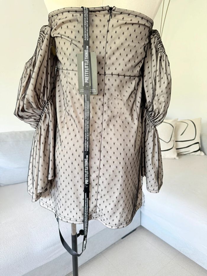 Robe neuve PrettyLittleThing - photo numéro 4