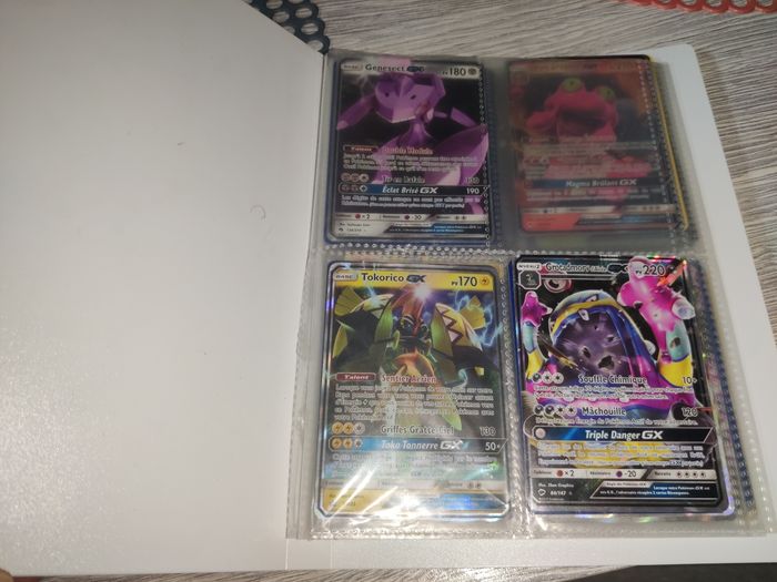 Lot cartes pokémon