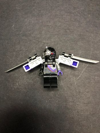 Figurine mini figure action figure lego charger nindroid