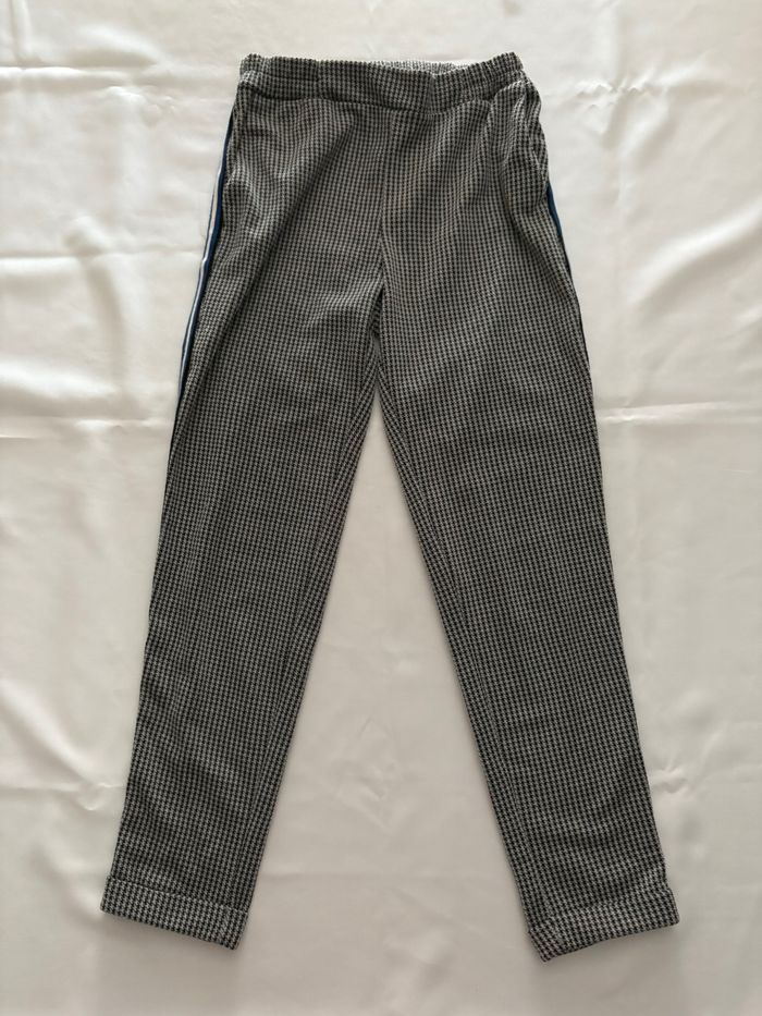 Pantalon habillé à motif pied de poule noir et blanc avec bandes bleu - Primark - XS/34