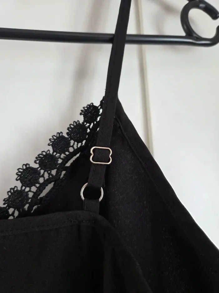 Débardeur noir broderie zara - photo numéro 5
