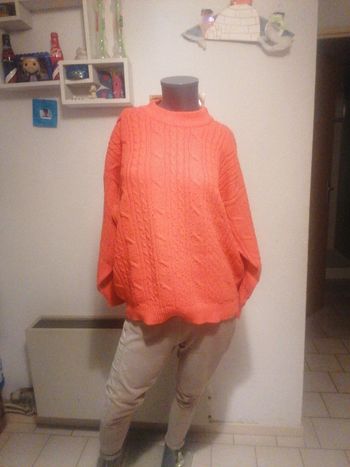 Pull taille 46/48