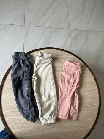 Lot jogging fille