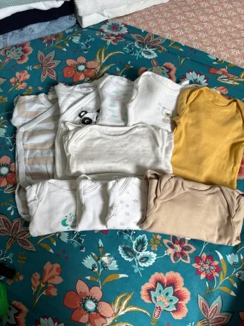 Lot 2 de 10 bodys manches longues