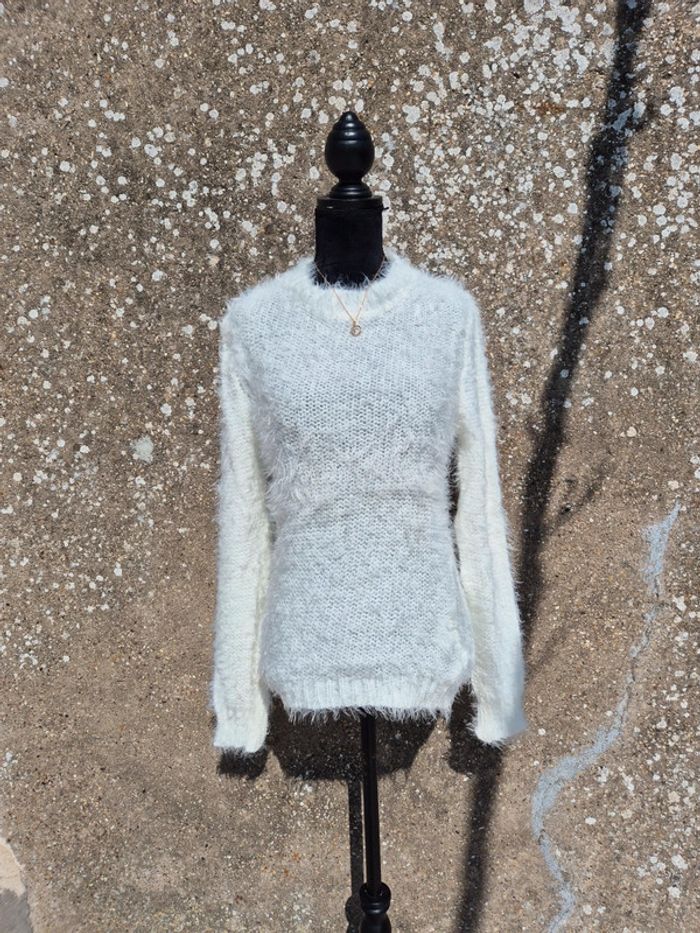 Pull neuf T.38/40