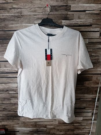 T-shirt tommy Hilfiger