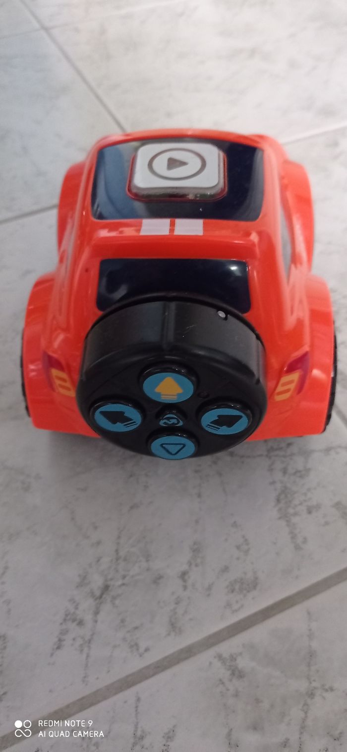 Voiture télécommandée tokoo - photo numéro 3