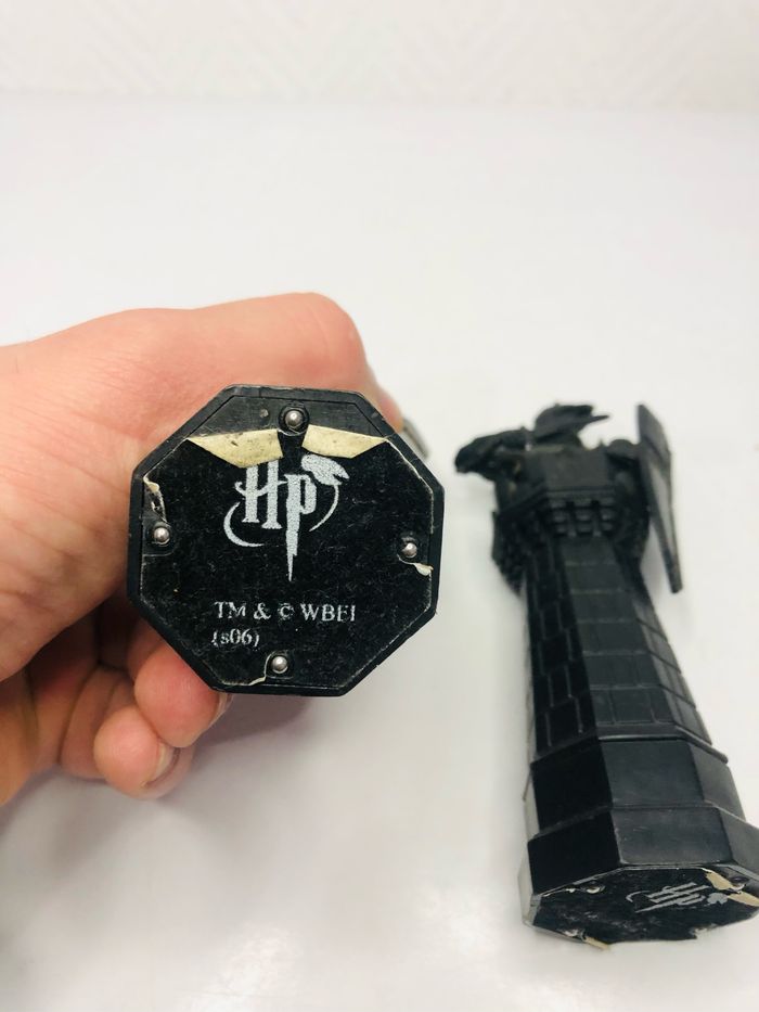 2 tours noires échiquier Harry Potter - photo numéro 3