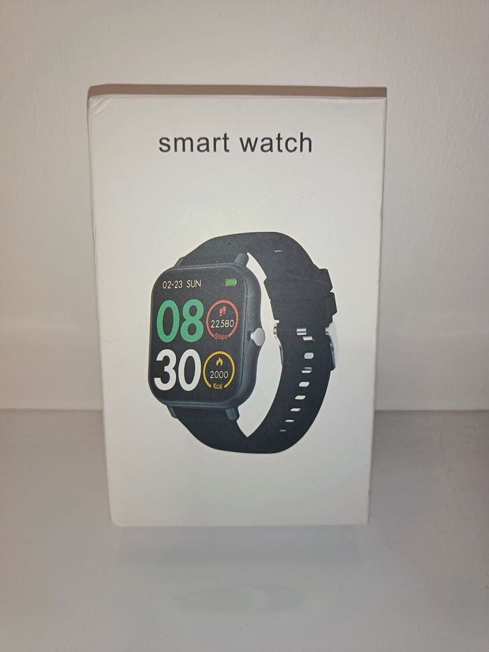 Montre connectée neuve dans sa boîte d'origine - photo numéro 1