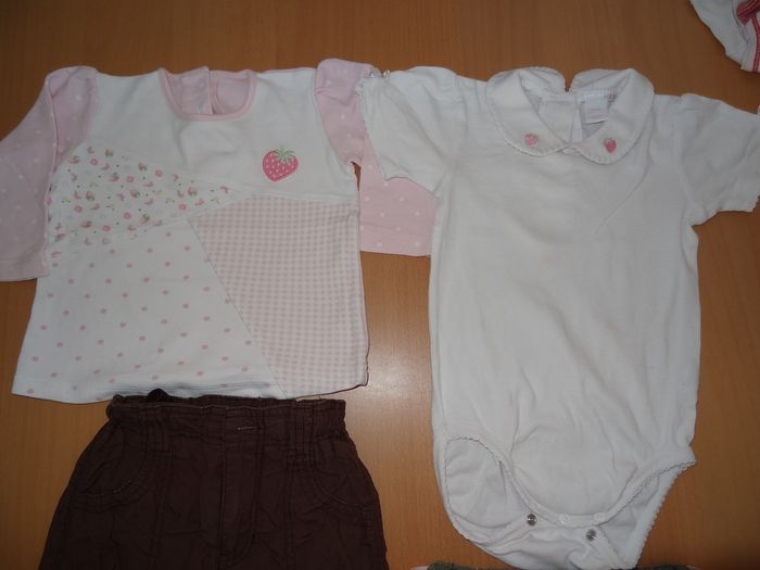 Lot vêtements H&M T 18 mois - photo numéro 2