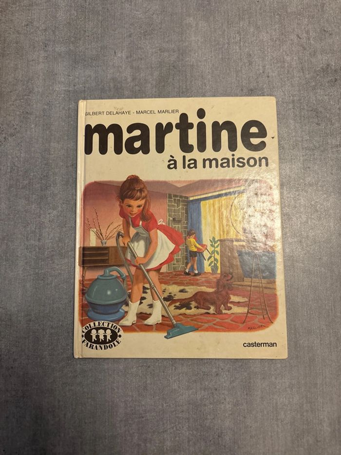 Livre Martine à la maison