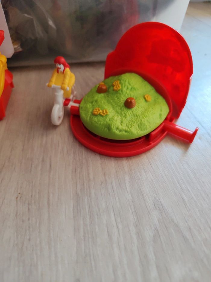 Set Ronald shoe McDonald's - photo numéro 10