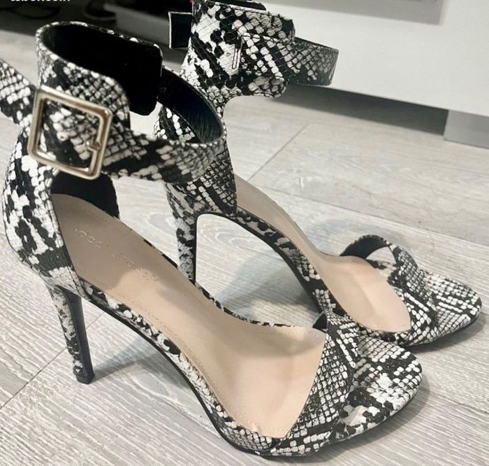 Sandales à talons