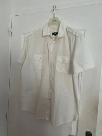 Chemise