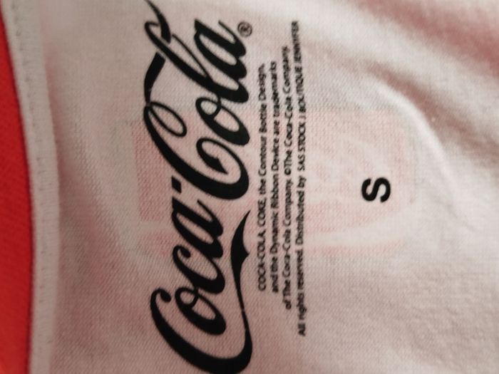 Tee-shirt manches courtes rose et rouge Coca-Cola taille 36 - photo numéro 3