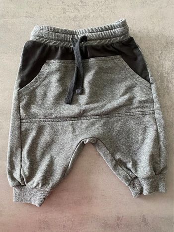 Short sarouel gris et noir Deno Kids 3 ans