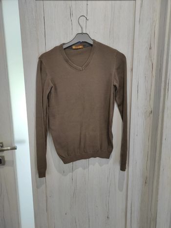 Pull marron avec col V homme taille S