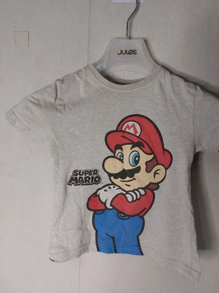 Tee-shirt gris imprimé "Mario"