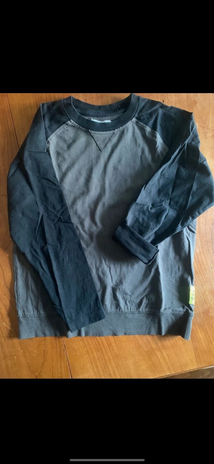 Lot tee-shirts 10.ans hiver - photo numéro 5