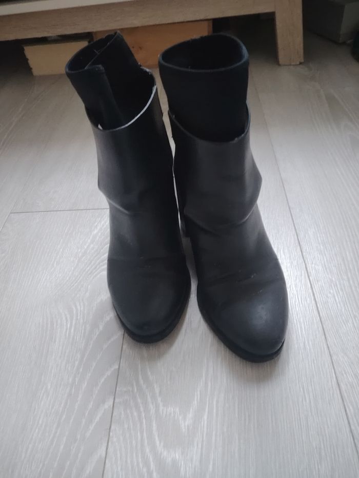 Bottines talons noires - photo numéro 3