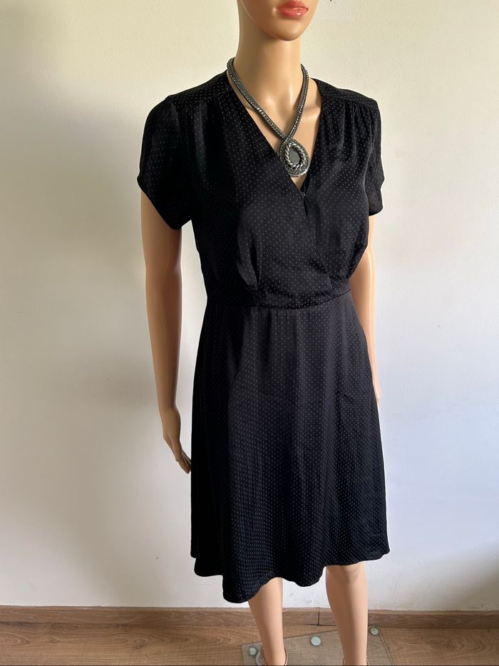 Robe noire à pois LPB Woman taille 36 TBE - photo numéro 2