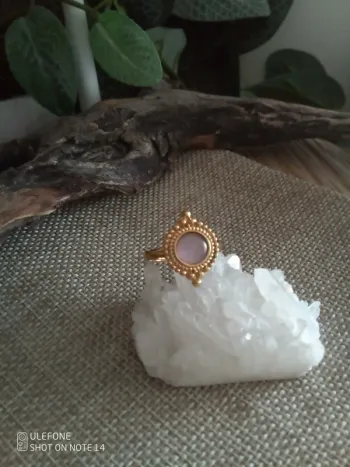 Bague pierre oeil de chat lila