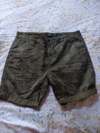 Bermuda Bershka homme 46