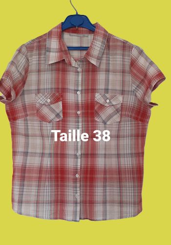 Chemisier à carreaux. Taille 38. Neuf.
