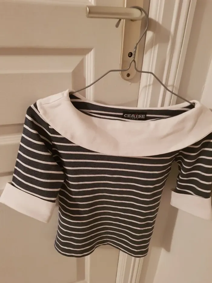 Tee-shirt encolure bateau